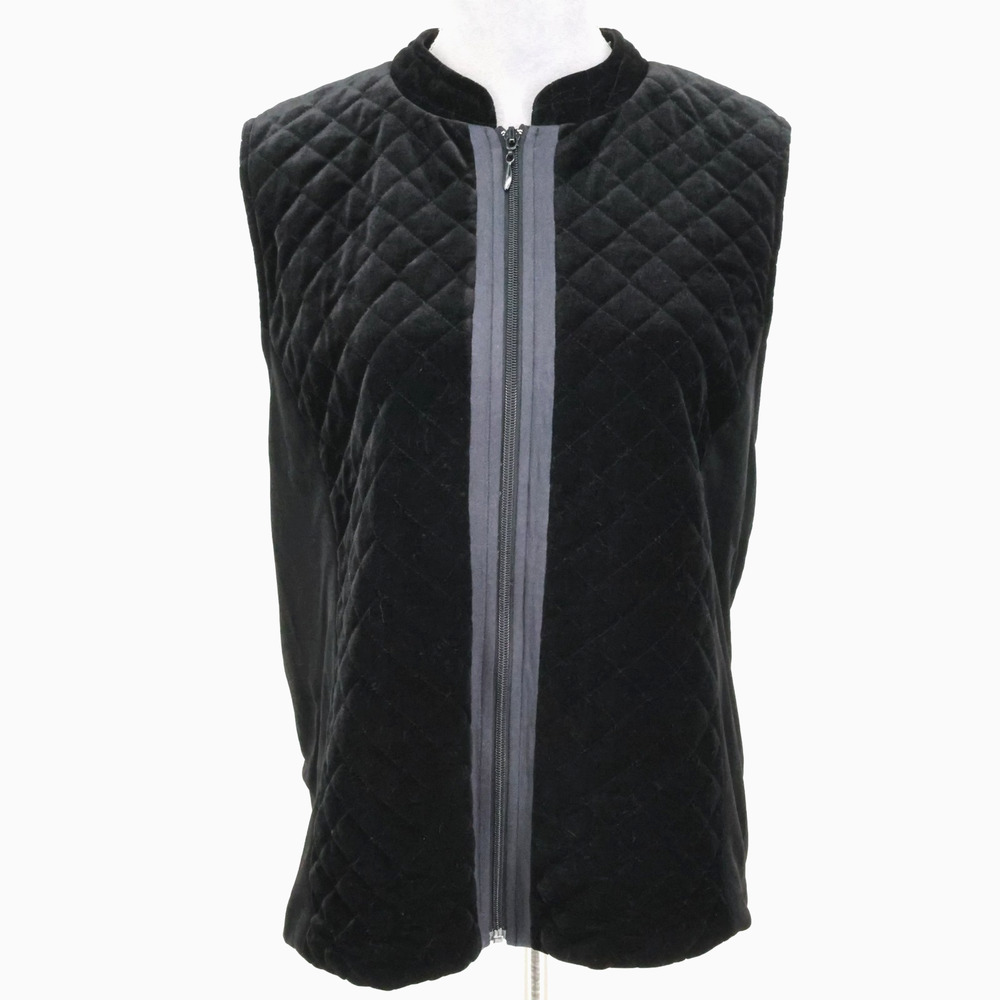 Chicos Travelers Vest 2 Womens Large Black Quilted Velour Zip Lined Gorpcore